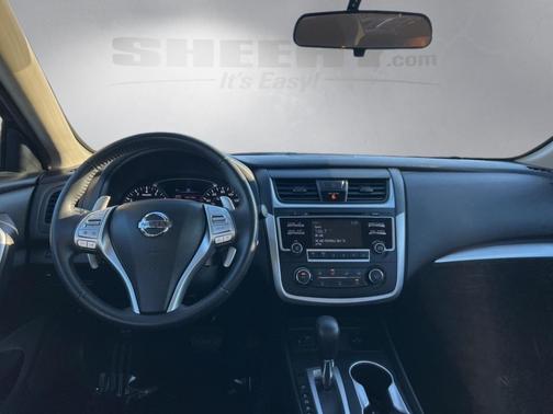 2016 Nissan Altima 2.5 SR