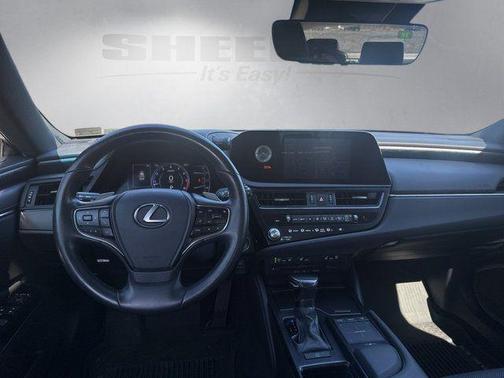 2022 Lexus ES 350 Base