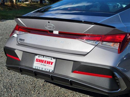 2025 Hyundai ELANTRA Sport