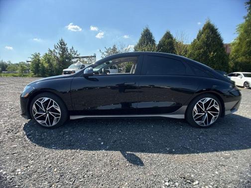 Onyx Black 2024 Hyundai IONIQ 6 SEL