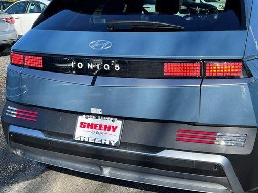 2026 Hyundai IONIQ 5 SE