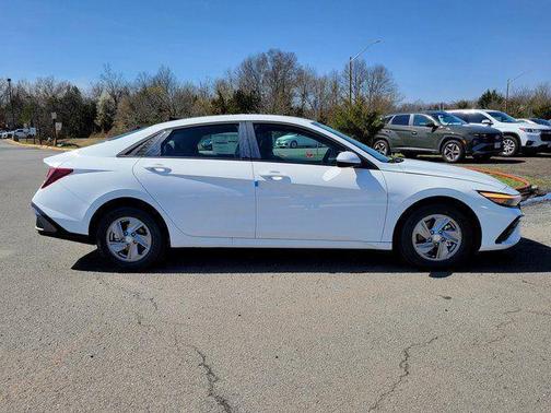 Serenity White 2026 Hyundai ELANTRA SE
