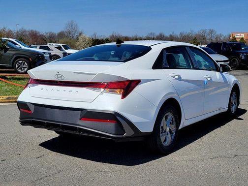 Serenity White 2026 Hyundai ELANTRA SE