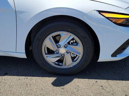 Serenity White 2026 Hyundai ELANTRA SE