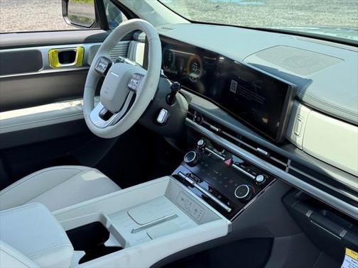 2025 Hyundai SANTA FE SEL 2.4