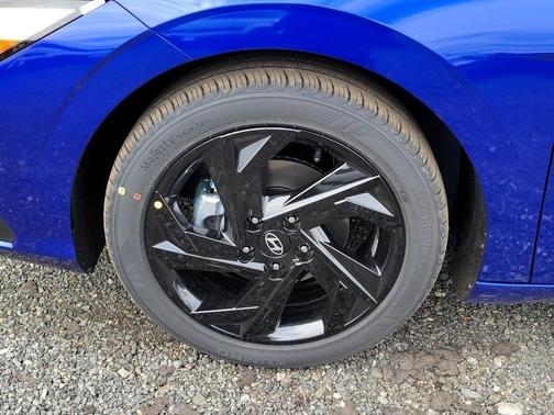 2026 Hyundai ELANTRA Sport