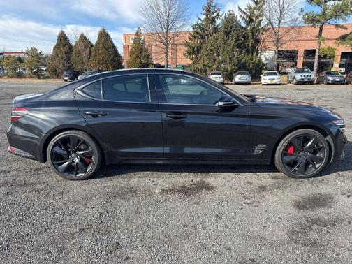 2023 Genesis G70 3.3T AWD