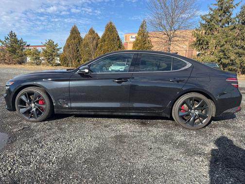 2023 Genesis G70 3.3T AWD
