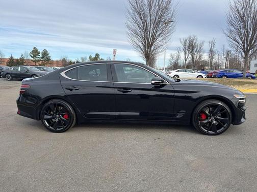 2023 Genesis G70 3.3T AWD