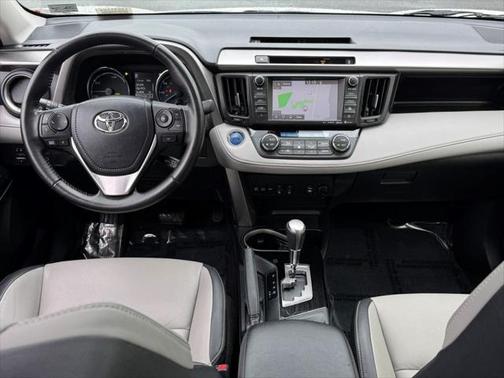 2016 Toyota RAV4 Hybrid SE