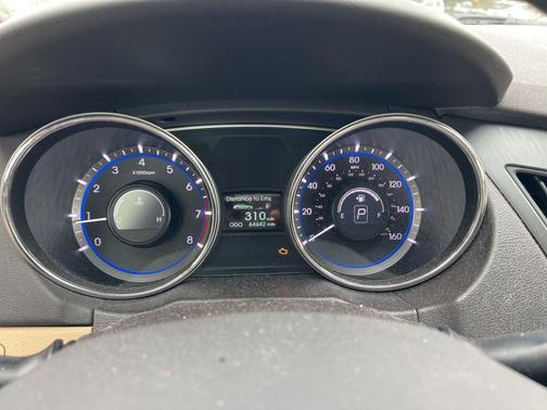2014 Hyundai SONATA GLS