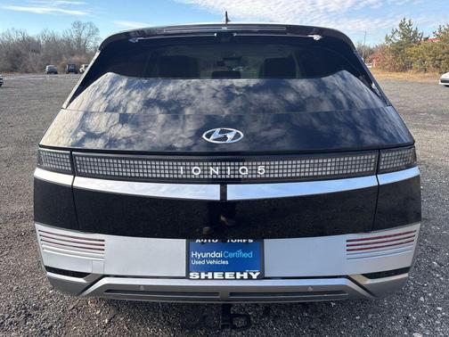 2024 Hyundai IONIQ 5 Limited