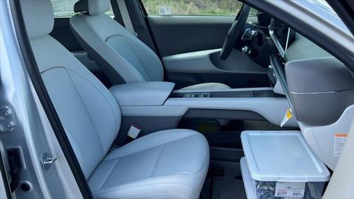 2025 Hyundai IONIQ 6 SE