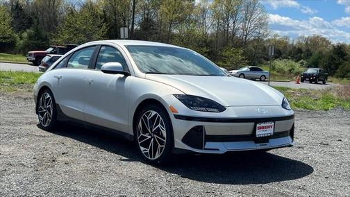 2025 Hyundai IONIQ 6 SE