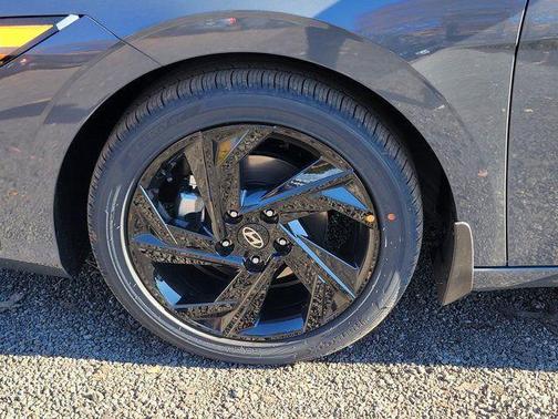 2026 Hyundai ELANTRA Sport