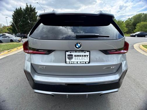 Space Silver Metallic 2025 BMW X1 xDrive28i
