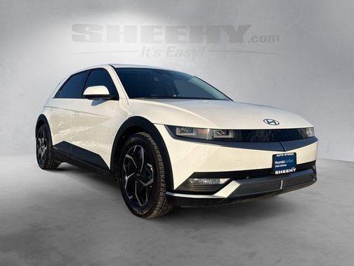 2024 Hyundai IONIQ 5 SE Standard Range