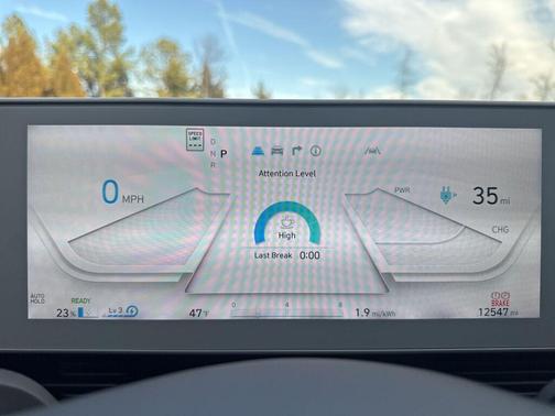 2024 Hyundai IONIQ 5 SE Standard Range