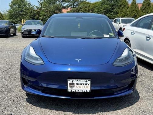 2022 Tesla Model 3 Standard Range