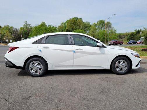 Serenity White 2026 Hyundai ELANTRA SE
