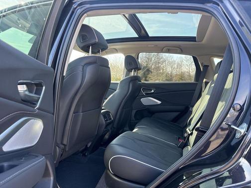 2023 Acura RDX Advance Package