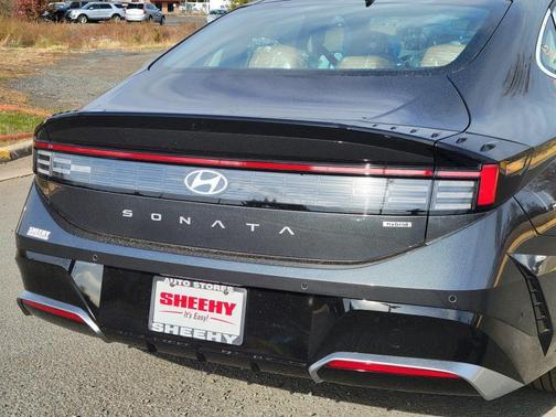 2026 Hyundai SONATA Hybrid Limited