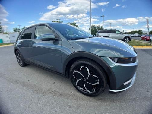Digital Teal 2023 Hyundai IONIQ 5 SEL