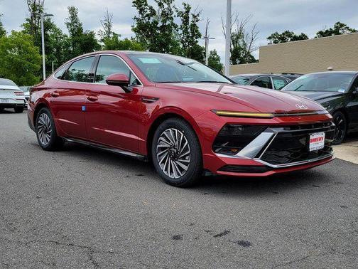 Ultimate Red 2026 Hyundai SONATA Hybrid SE