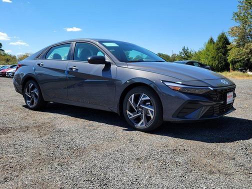 2025 Hyundai ELANTRA Sport