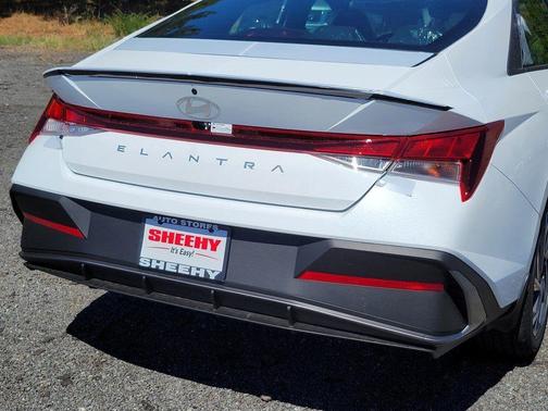 2025 Hyundai ELANTRA Sport