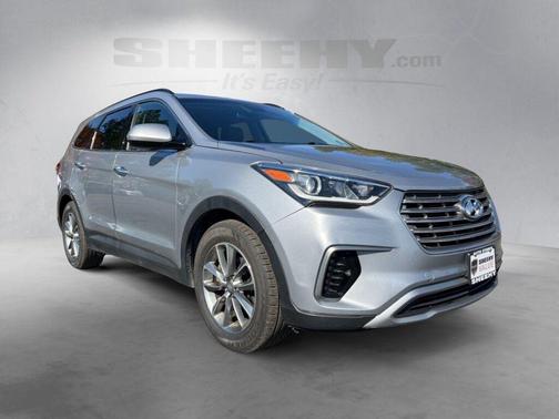 2017 Hyundai SANTA FE SE