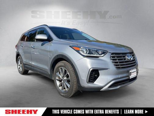 2017 Hyundai SANTA FE SE