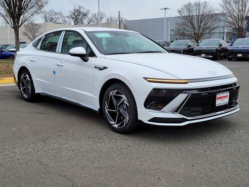 2026 Hyundai SONATA SEL