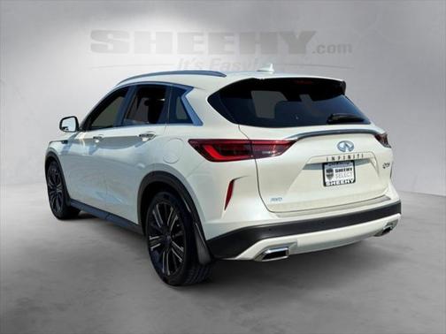 2021 INFINITI QX50 LUXE AWD