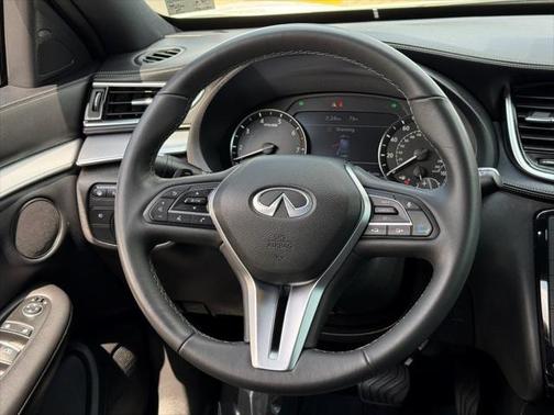 2021 INFINITI QX50 LUXE AWD