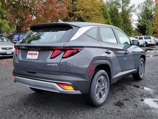 2026 Hyundai TUCSON Hybrid Blue SE