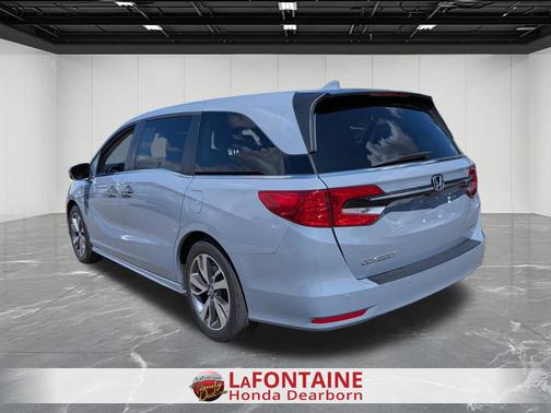 2023 Honda Odyssey 