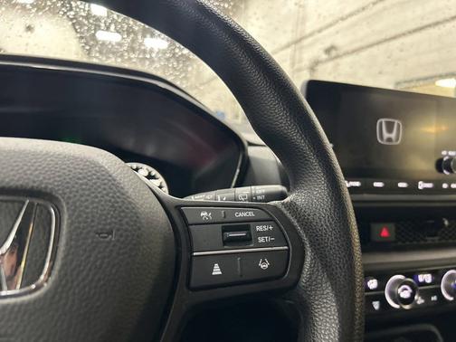 Crystal Black Pearl 2024 Honda CR-V