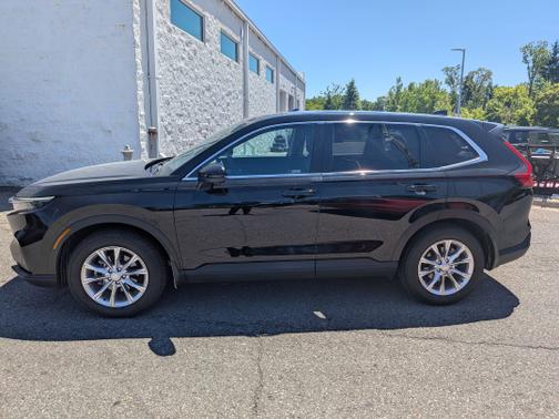 Crystal Black Pearl 2024 Honda CR-V