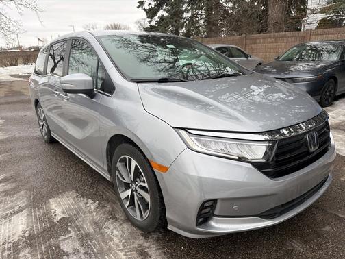 2024 Honda Odyssey 