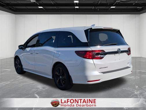 2024 Honda Odyssey 
