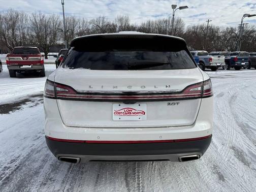2019 Lincoln Nautilus Select