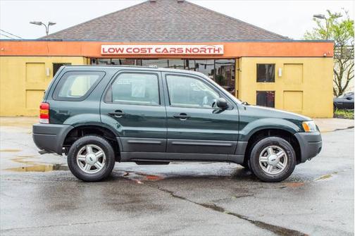 2004 Ford Escape XLS