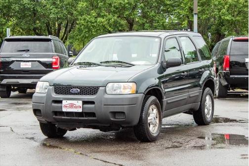 2004 Ford Escape XLS