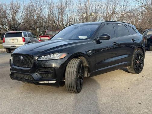 2019 Jaguar F-PACE 30t R Sport AWD 4dr SUV