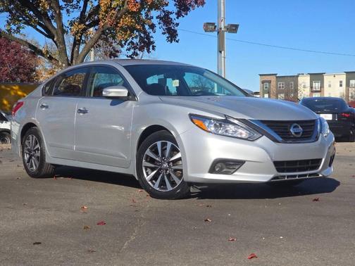 2017 Nissan Altima 2.5 SV