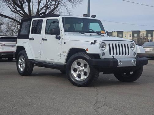 2014 Jeep Wrangler Unlimited Sahara