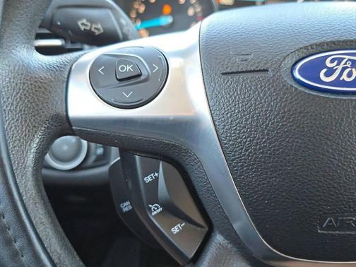 2016 Ford Escape S