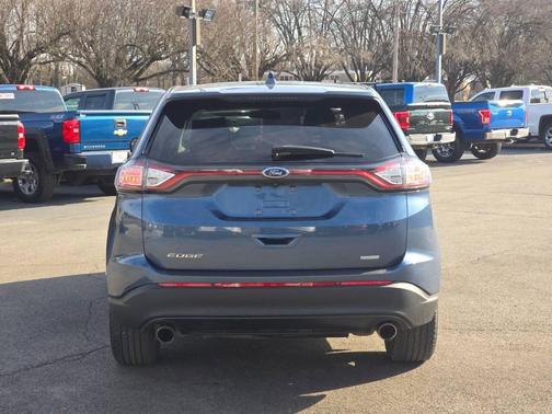 2018 Ford Edge SE