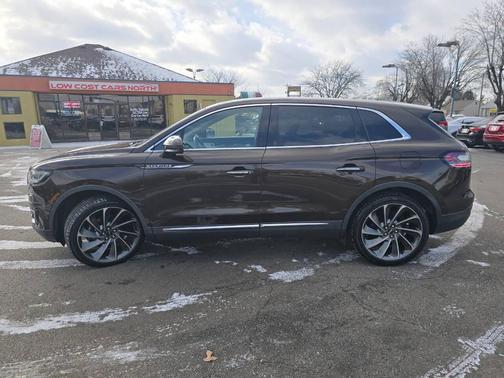 2019 Lincoln Nautilus Reserve